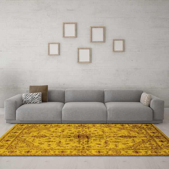 Machine Washable Oriental Yellow Industrial Rug in a Living Room, wshurb2871yw