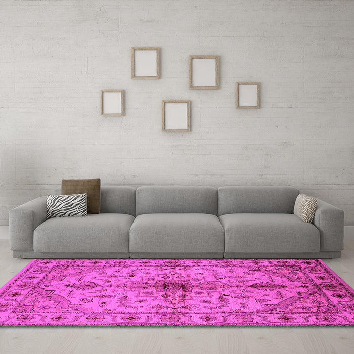 Machine Washable Oriental Pink Industrial Rug in a Living Room, wshurb2871pnk