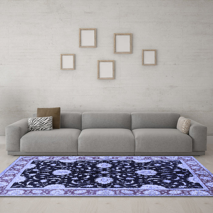 Machine Washable Oriental Blue Industrial Rug in a Living Room, wshurb2872blu