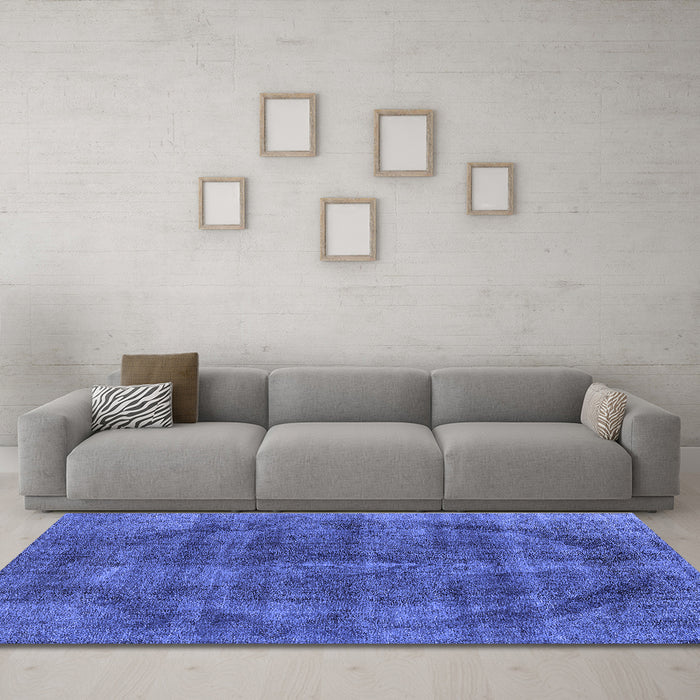 Machine Washable Oriental Blue Industrial Rug in a Living Room, wshurb2874blu