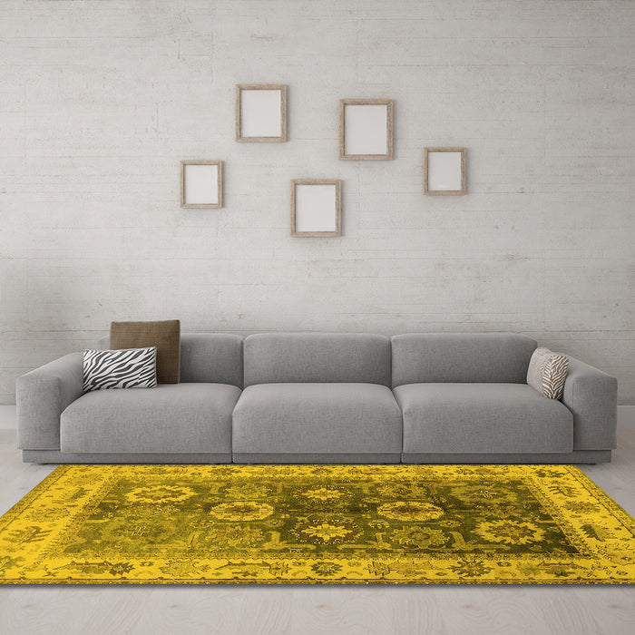 Machine Washable Oriental Yellow Industrial Rug in a Living Room, wshurb2875yw