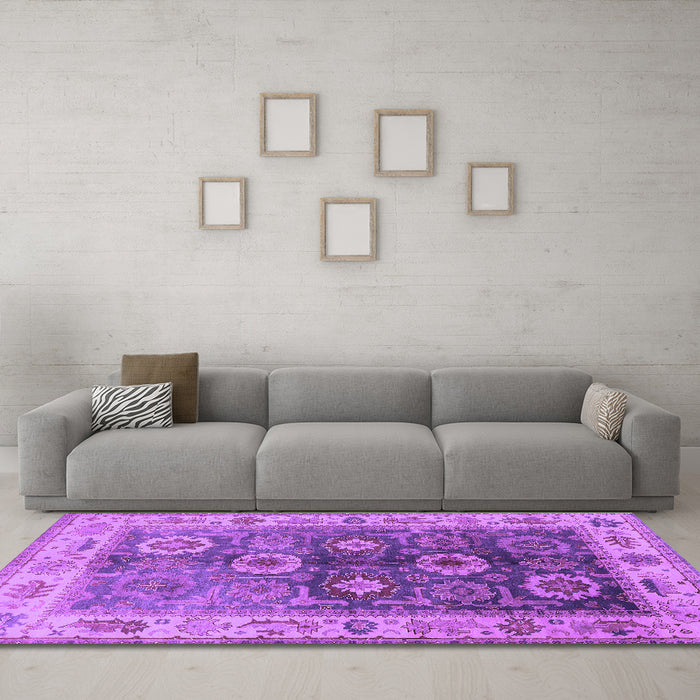 Machine Washable Oriental Purple Industrial Area Rugs in a Living Room, wshurb2875pur