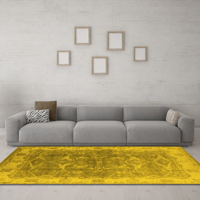 Machine Washable Oriental Yellow Industrial Rug in a Living Room, wshurb2877yw