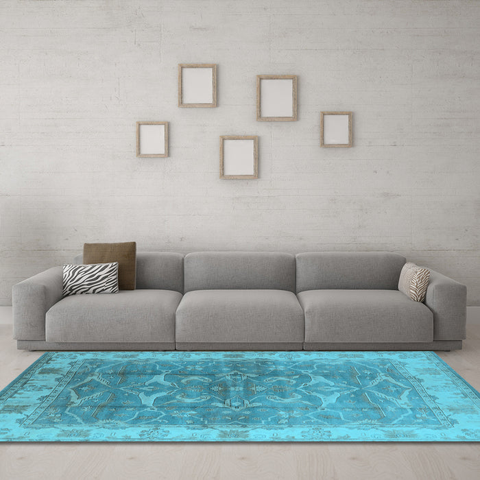 Machine Washable Oriental Light Blue Industrial Rug in a Living Room, wshurb2877lblu