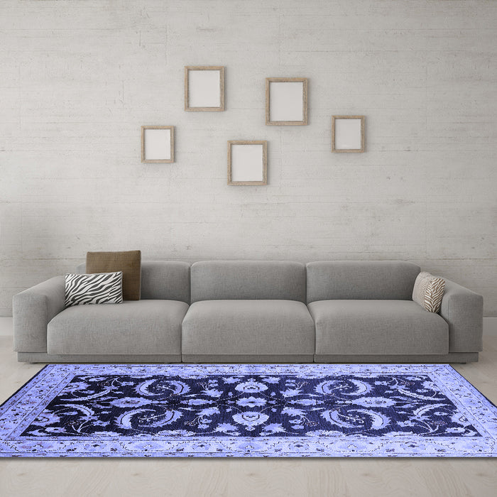 Machine Washable Oriental Blue Traditional Rug in a Living Room, wshurb2878blu