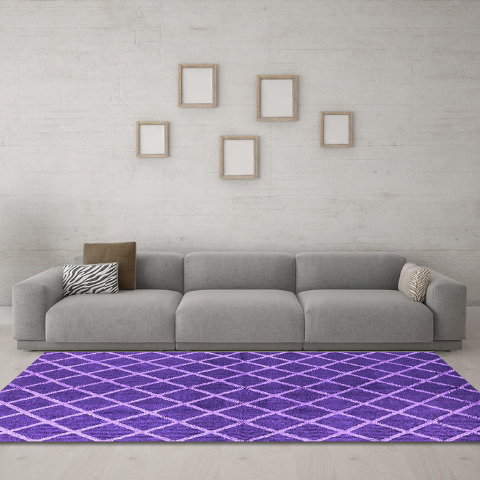 Machine Washable Oriental Purple Industrial Area Rugs in a Living Room, wshurb2882pur
