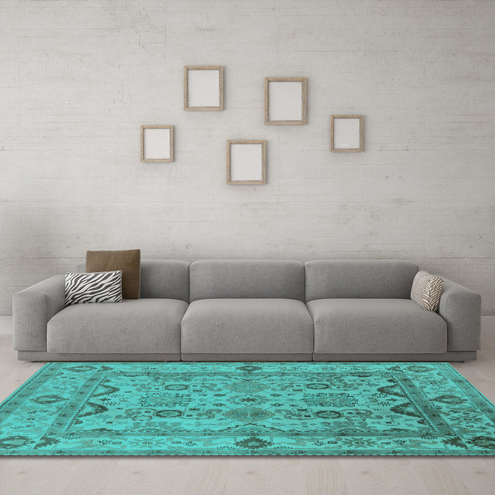 Machine Washable Oriental Turquoise Traditional Area Rugs in a Living Room,, wshurb2888turq