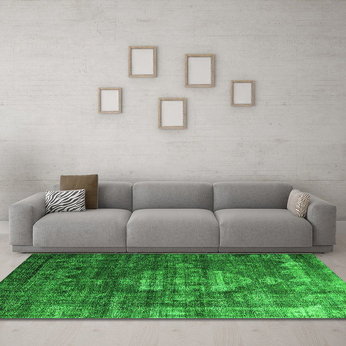 Machine Washable Oriental Green Industrial Area Rugs in a Living Room,, wshurb2894grn