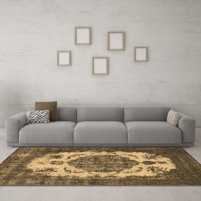 Machine Washable Oriental Brown Industrial Rug in a Living Room,, wshurb2896brn