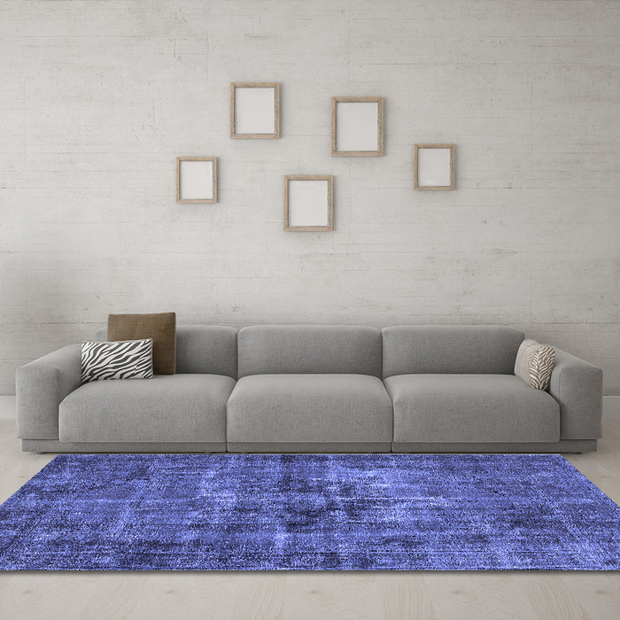 Machine Washable Oriental Blue Industrial Rug in a Living Room, wshurb2897blu
