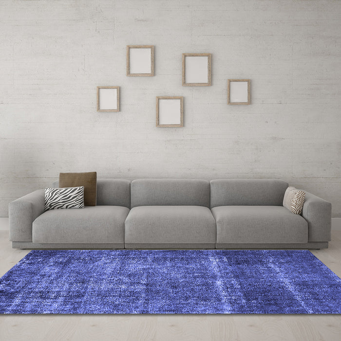 Machine Washable Oriental Blue Industrial Rug in a Living Room, wshurb2898blu