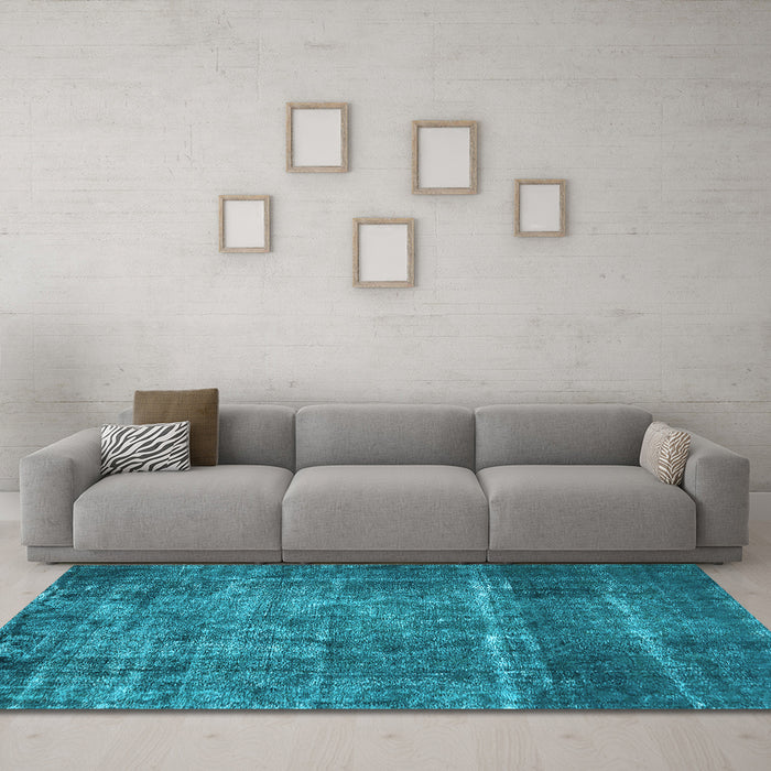 Machine Washable Oriental Light Blue Industrial Rug in a Living Room, wshurb2898lblu