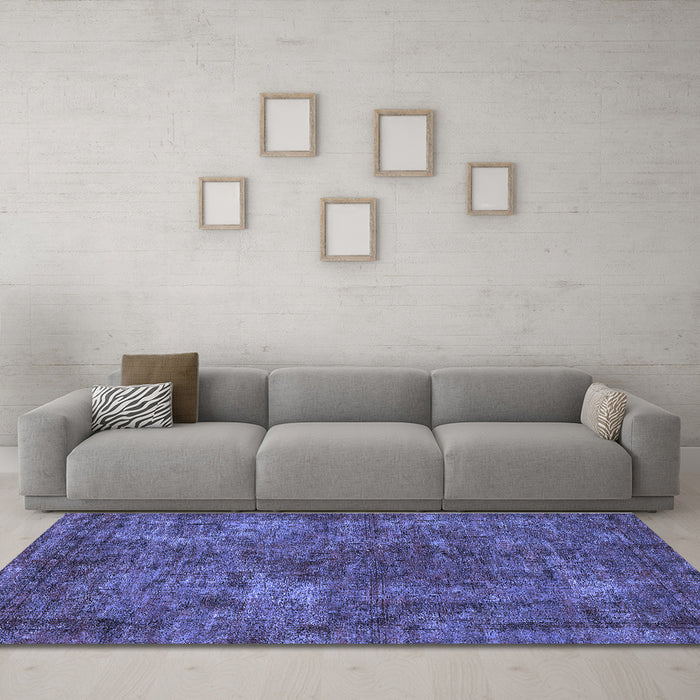 Machine Washable Oriental Blue Industrial Rug in a Living Room, wshurb2899blu
