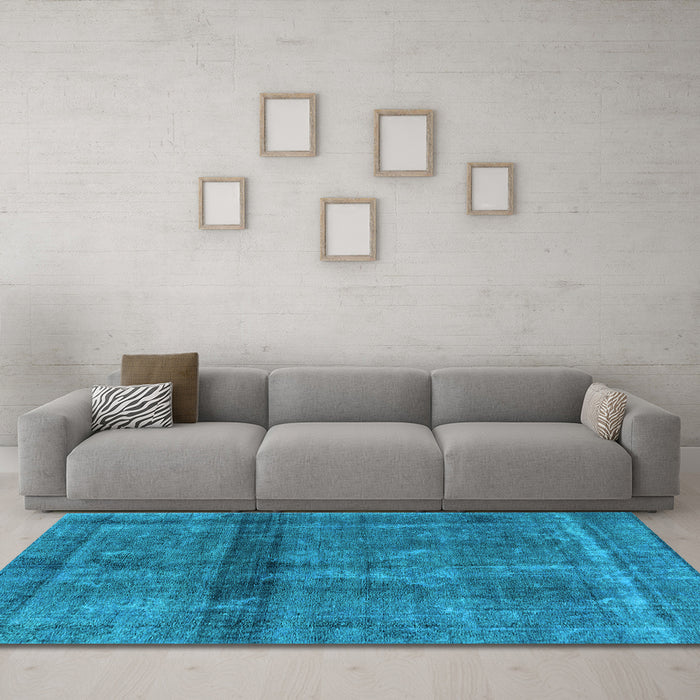 Machine Washable Persian Light Blue Bohemian Rug in a Living Room, wshurb2909lblu