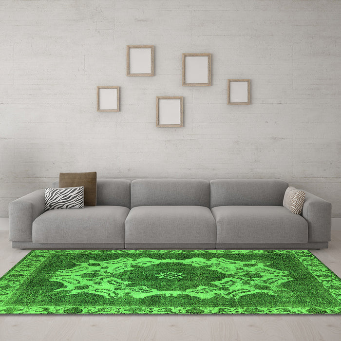 Machine Washable Oriental Green Industrial Area Rugs in a Living Room,, wshurb2910grn