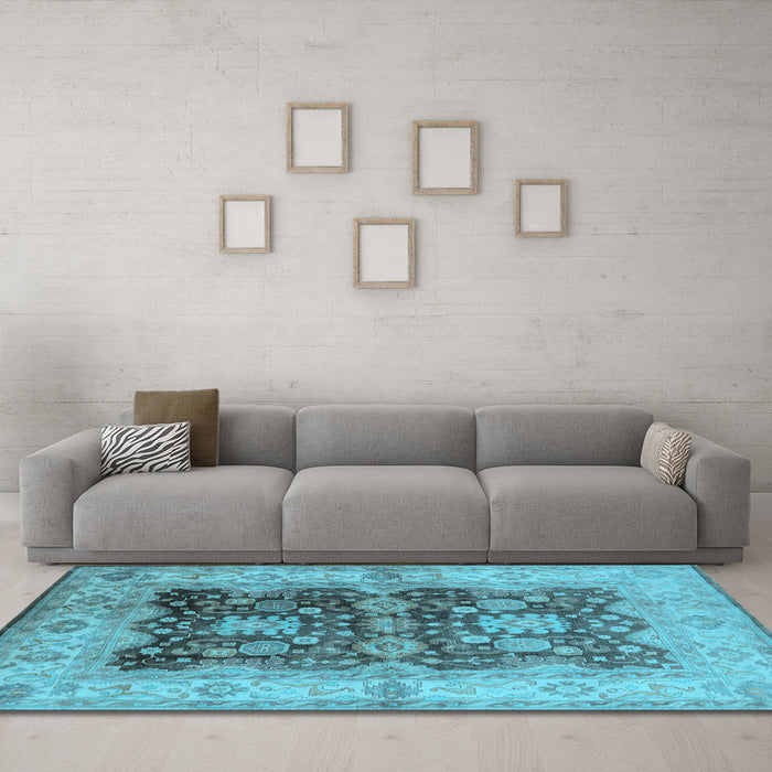 Machine Washable Oriental Light Blue Traditional Rug in a Living Room, wshurb2911lblu