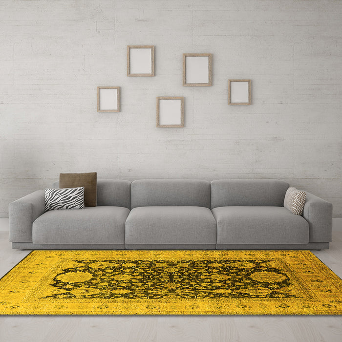 Machine Washable Oriental Yellow Traditional Rug in a Living Room, wshurb2916yw