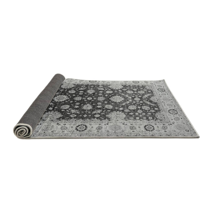 Sideview of Oriental Gray Traditional Rug, urb2917gry