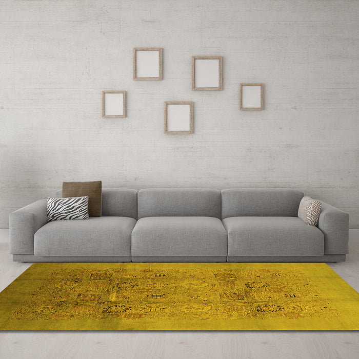 Machine Washable Oriental Yellow Industrial Rug in a Living Room, wshurb2920yw