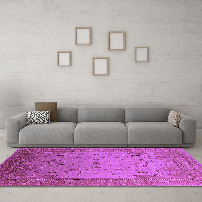Machine Washable Oriental Purple Traditional Area Rugs in a Living Room, wshurb2921pur