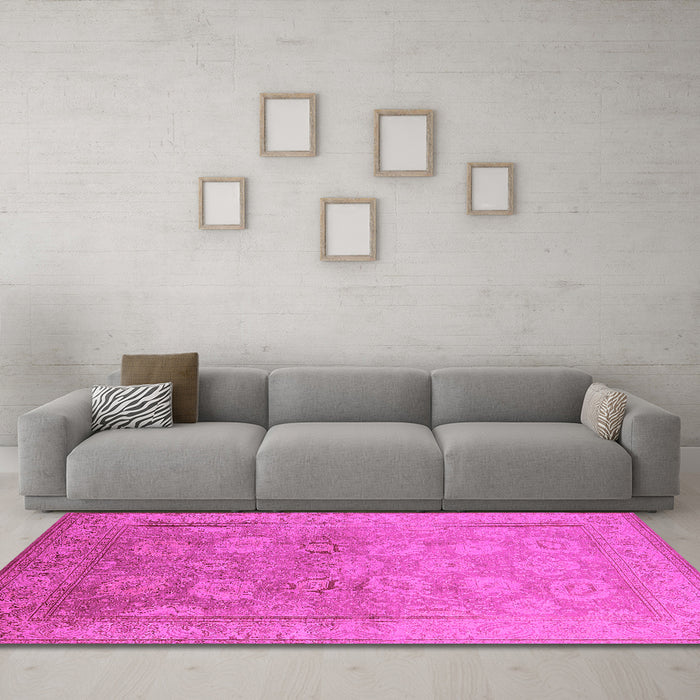 Machine Washable Oriental Pink Traditional Rug in a Living Room, wshurb2923pnk