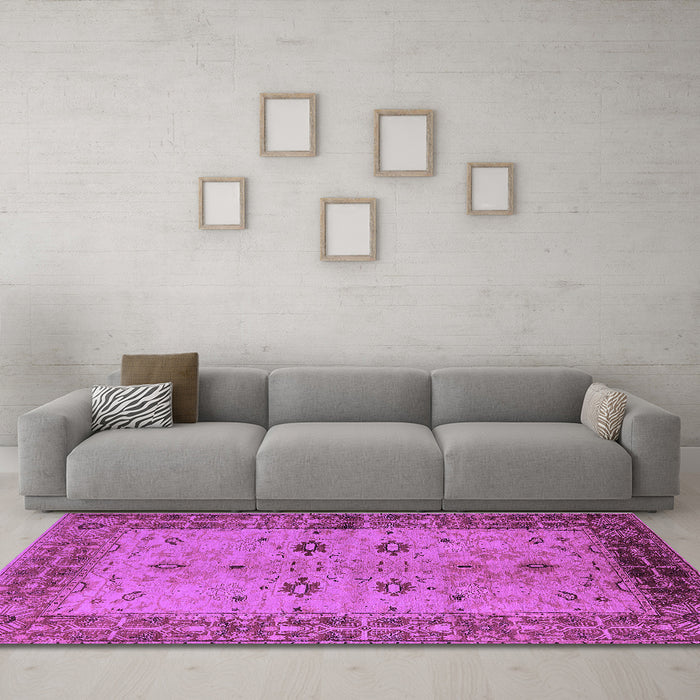 Machine Washable Oriental Purple Traditional Area Rugs in a Living Room, wshurb2928pur