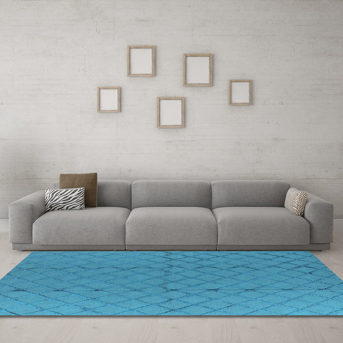 Machine Washable Solid Light Blue Modern Rug in a Living Room, wshurb2929lblu