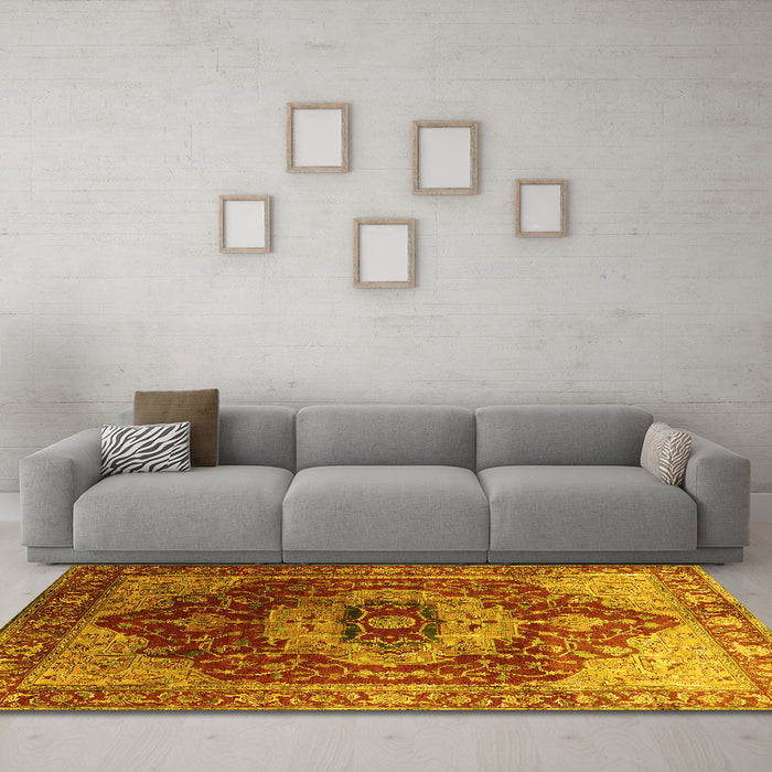 Machine Washable Persian Yellow Traditional Rug in a Living Room, wshurb2930yw