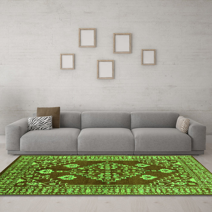 Machine Washable Oriental Green Industrial Area Rugs in a Living Room,, wshurb2932grn