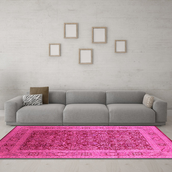 Machine Washable Oriental Pink Traditional Rug in a Living Room, wshurb2934pnk