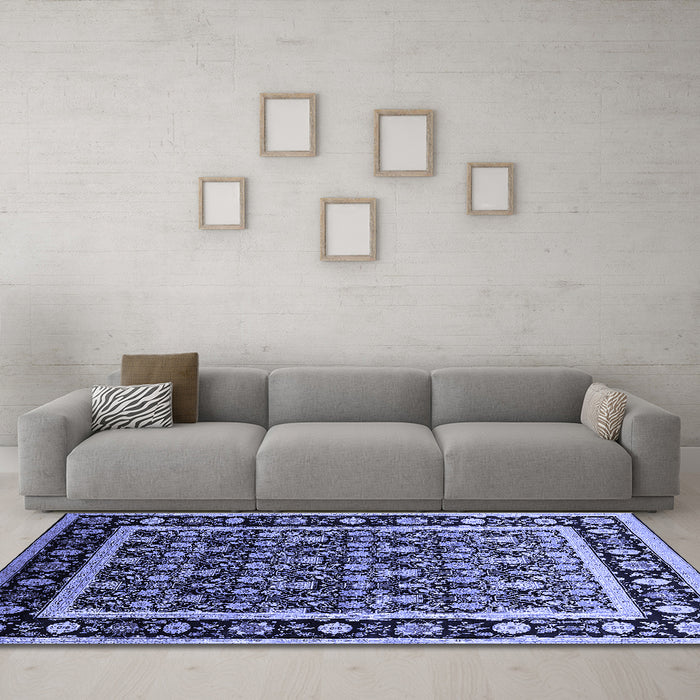 Machine Washable Oriental Blue Traditional Rug in a Living Room, wshurb2938blu