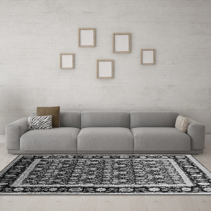 Machine Washable Oriental Gray Traditional Rug in a Living Room,, wshurb2938gry