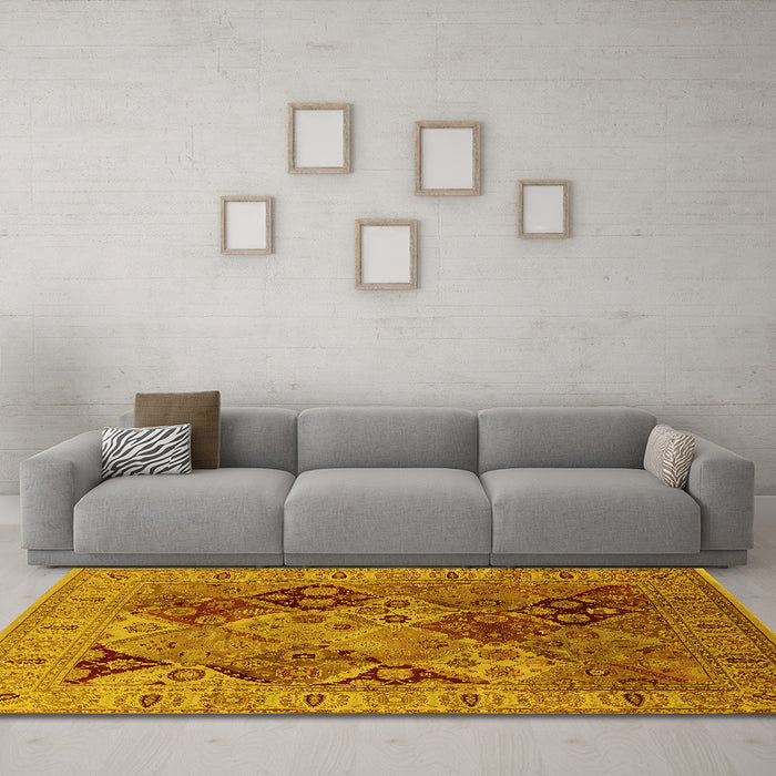 Machine Washable Oriental Yellow Industrial Rug in a Living Room, wshurb2939yw