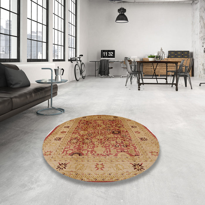 Round Mid-Century Modern Mahogany Brown Oriental Rug in a Office, urb2947