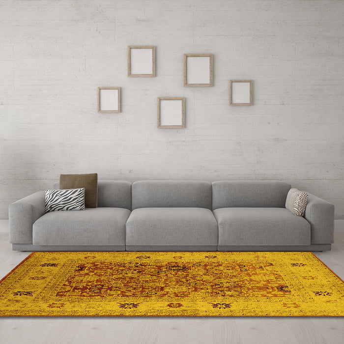 Machine Washable Oriental Yellow Traditional Rug in a Living Room, wshurb2947yw
