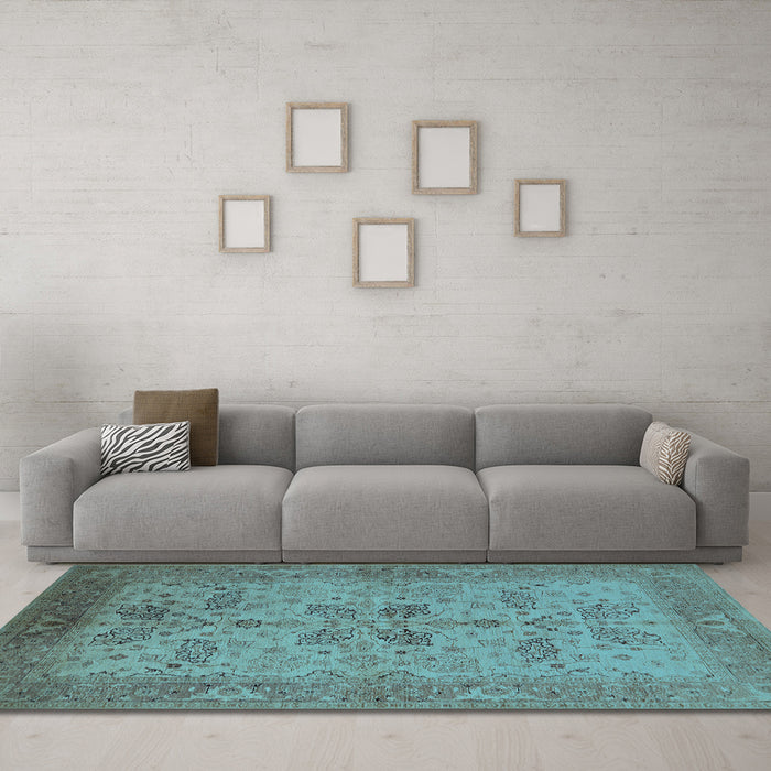 Machine Washable Oriental Light Blue Traditional Rug in a Living Room, wshurb2951lblu