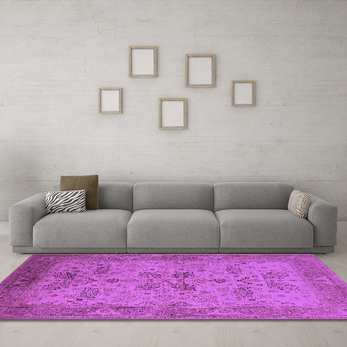 Machine Washable Oriental Purple Traditional Area Rugs in a Living Room, wshurb2951pur
