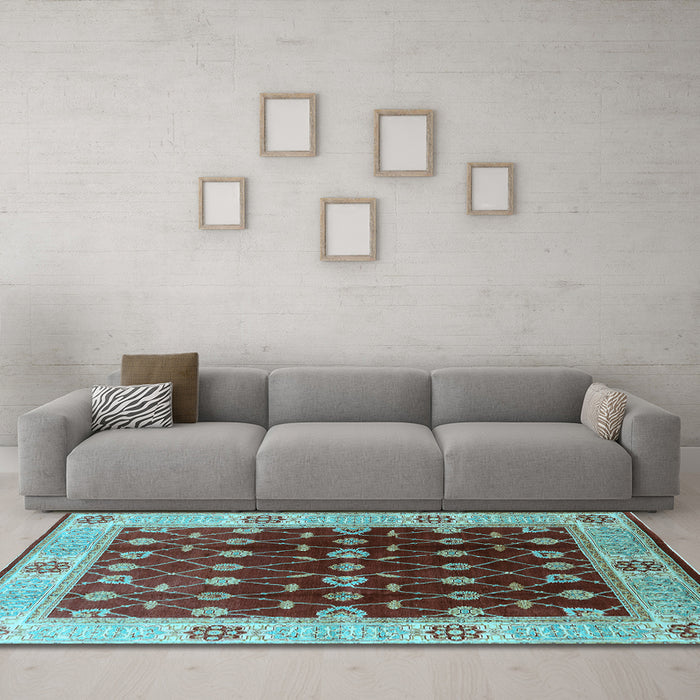 Machine Washable Oriental Light Blue Traditional Rug in a Living Room, wshurb2953lblu