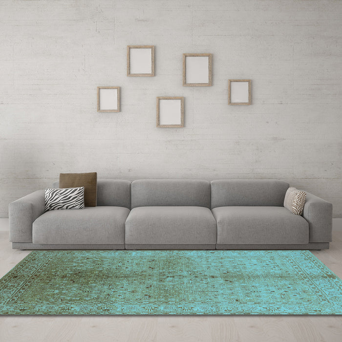 Machine Washable Oriental Light Blue Traditional Rug in a Living Room, wshurb2956lblu