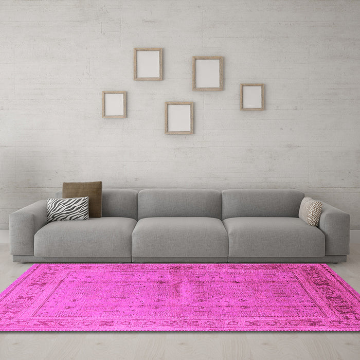 Machine Washable Oriental Pink Industrial Rug in a Living Room, wshurb2957pnk