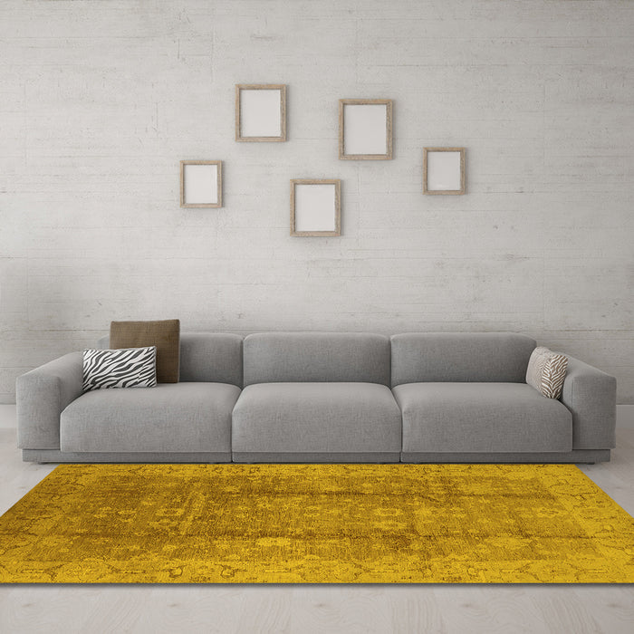 Machine Washable Oriental Yellow Industrial Rug in a Living Room, wshurb2959yw