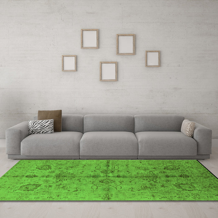 Machine Washable Oriental Green Industrial Area Rugs in a Living Room,, wshurb2965grn