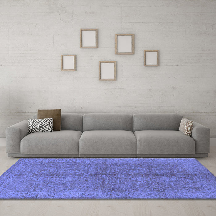 Machine Washable Oriental Blue Industrial Rug in a Living Room, wshurb2972blu
