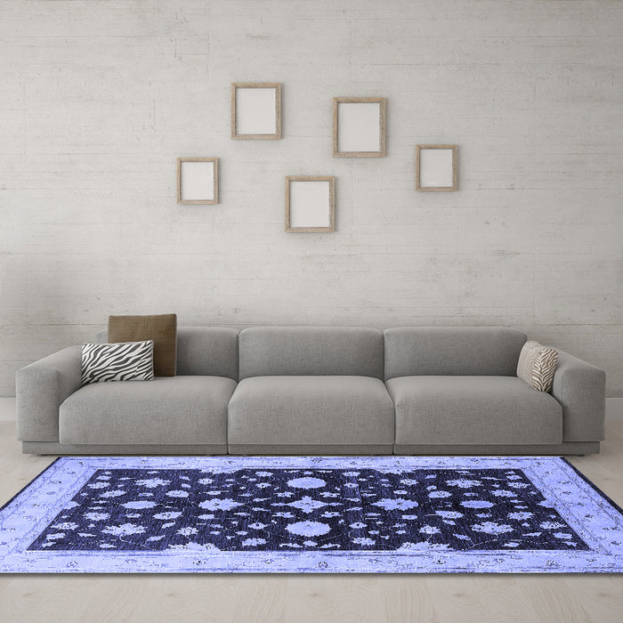 Machine Washable Oriental Blue Industrial Rug in a Living Room, wshurb2975blu