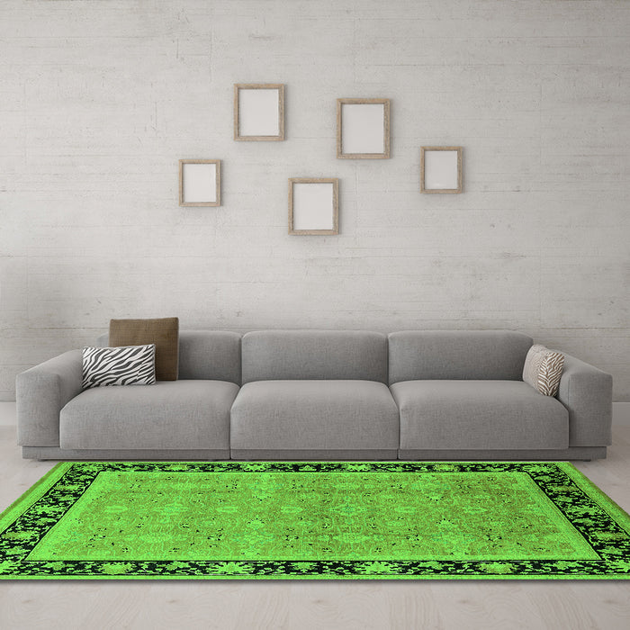 Machine Washable Oriental Green Industrial Area Rugs in a Living Room,, wshurb2976grn