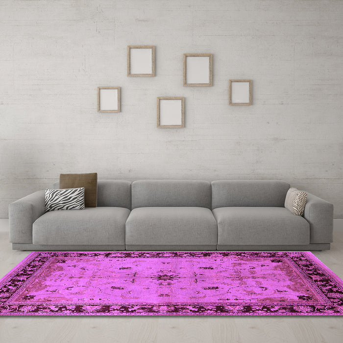 Machine Washable Oriental Purple Industrial Area Rugs in a Living Room, wshurb2979pur