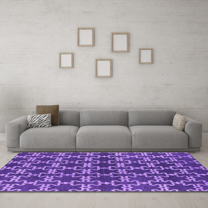 Machine Washable Oriental Purple Industrial Area Rugs in a Living Room, wshurb2980pur