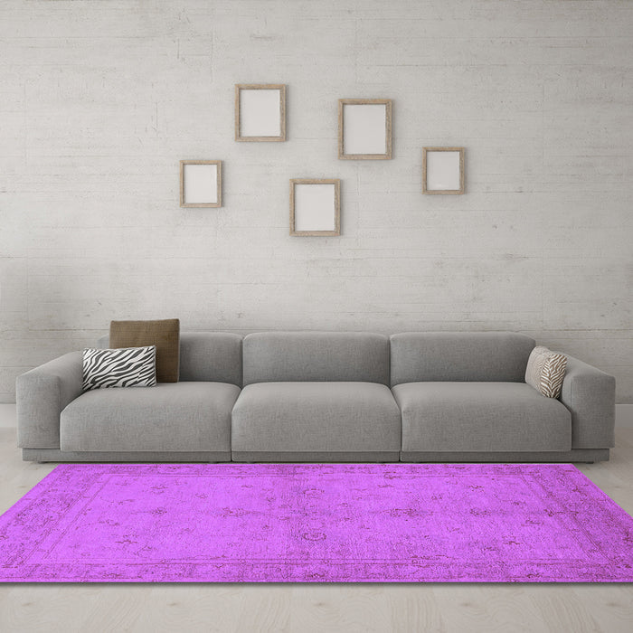 Machine Washable Oriental Purple Industrial Area Rugs in a Living Room, wshurb2981pur