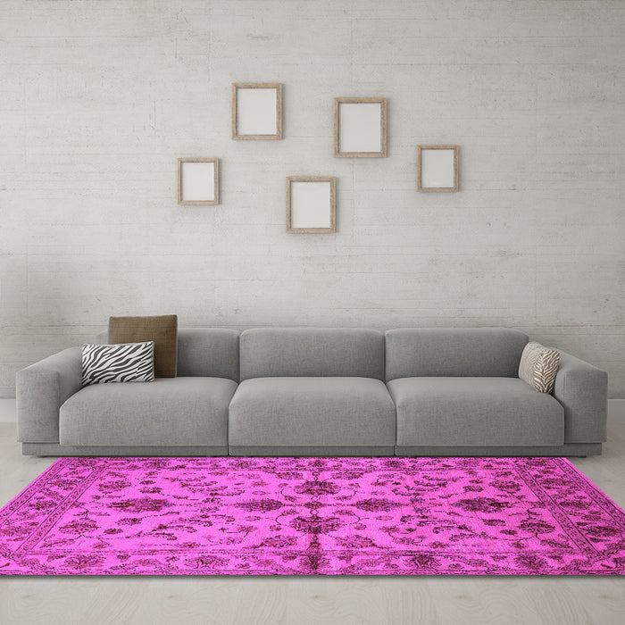 Machine Washable Oriental Pink Traditional Rug in a Living Room, wshurb2982pnk
