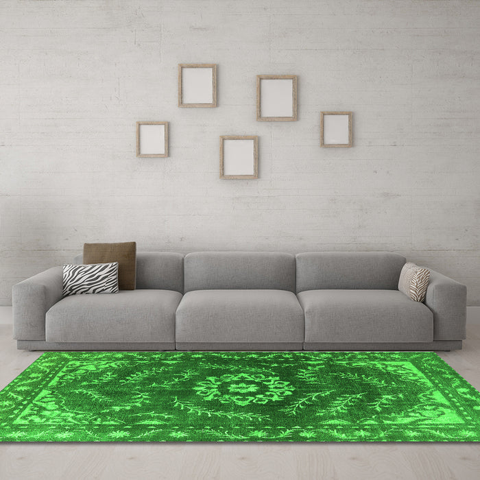 Machine Washable Oriental Green Industrial Area Rugs in a Living Room,, wshurb2985grn